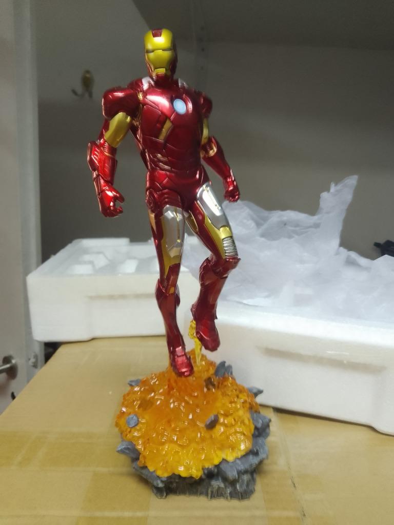 iron man iron studios bds scale 1/10 nieuw in doos avengers, Collections, Enlèvement ou Envoi, Neuf, Film, Statue, Réplique ou Modèle