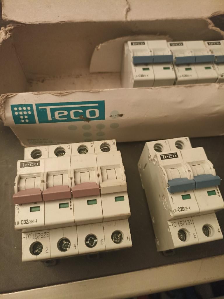 Teco  L9-C32, L9-C20, Bricolage & Construction, Électricité & Câbles, Enlèvement ou Envoi, Neuf