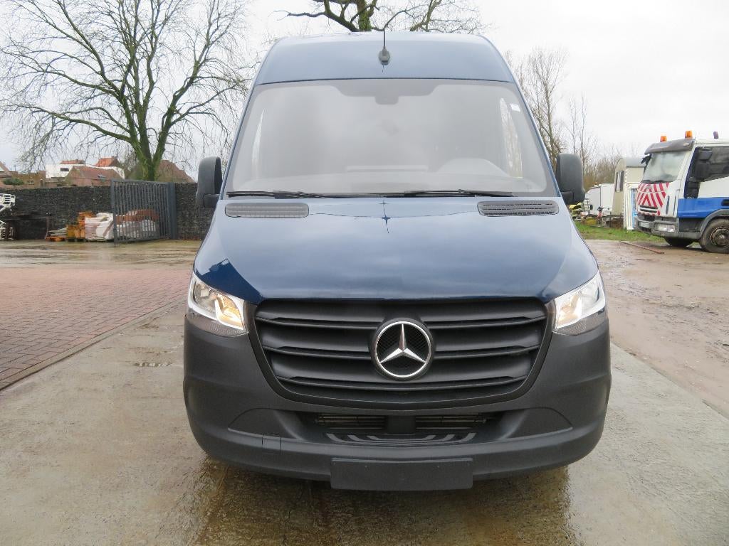Mercedes-Benz Sprinter 311CDi - FWD - 27.414km - A2H2 - 2019, Voorwielaandrijving, Stof, Blauw, Mercedes-Benz