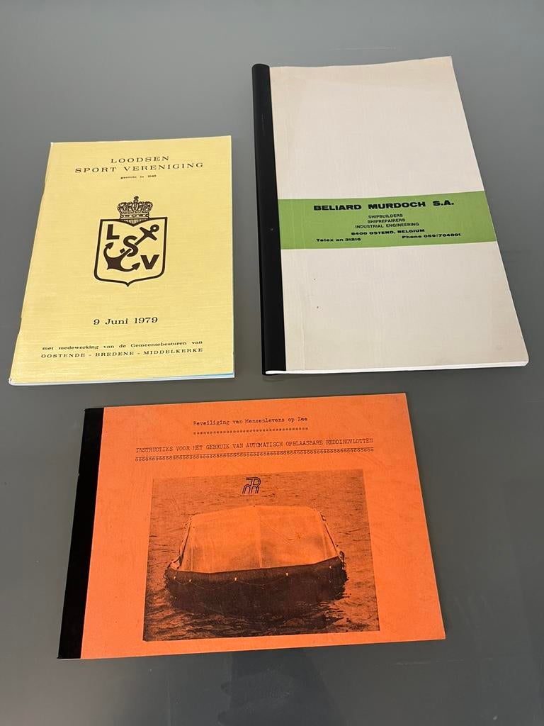 Boekjes scheepvaart Oostende - RMT - Beliard scheepbouw, Ophalen of Verzenden, Gelezen