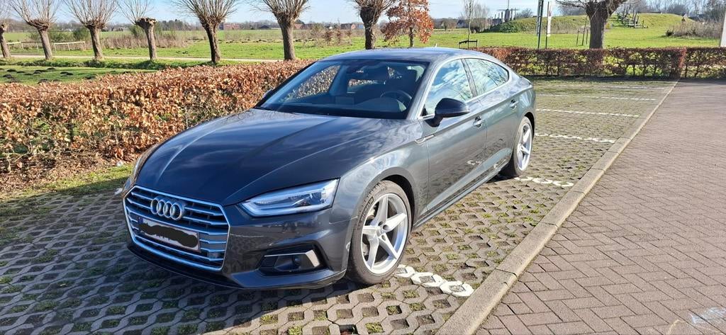 Audi A5 4.0 TFSI 2019 80000km, Auto's, Audi, Automaat, Stof, Particulier, A5