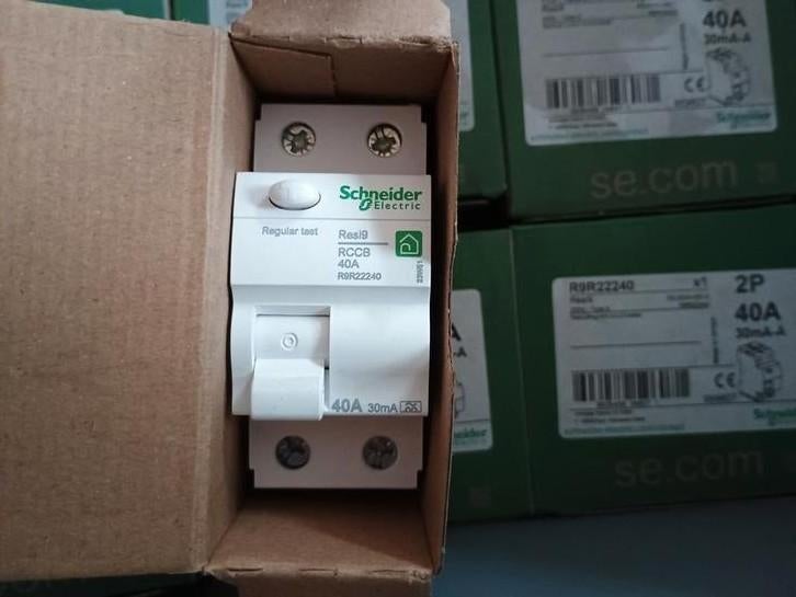 Fusibles divers - Voir description, Bricolage & Construction, Électricité & Câbles, Neuf, Ruben, Enlèvement ou Envoi, Autres types