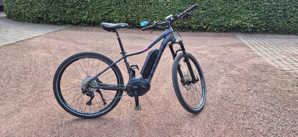 Trek Powerfly 7 Dames sportfiets, Fietsen en Brommers, Elektrische fietsen, Ophalen, Zo goed als nieuw