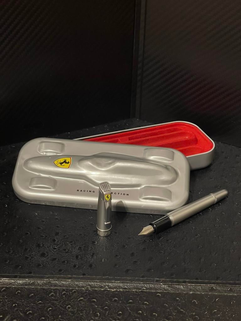 Porte Plume Ferrari collection, Collections, Enlèvement ou Envoi