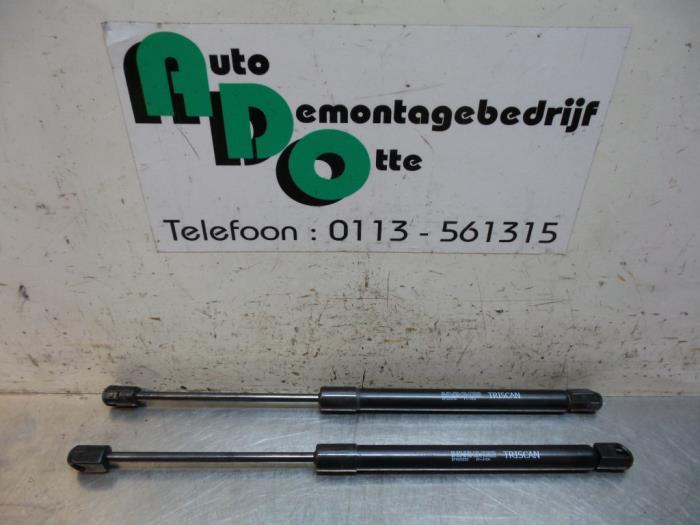 Kit amortisseur gaz hayon d'un Renault Clio (Clio 2 01-), Autos : Pièces & Accessoires, Renault, -, 3 mois de garantie, Utilisé