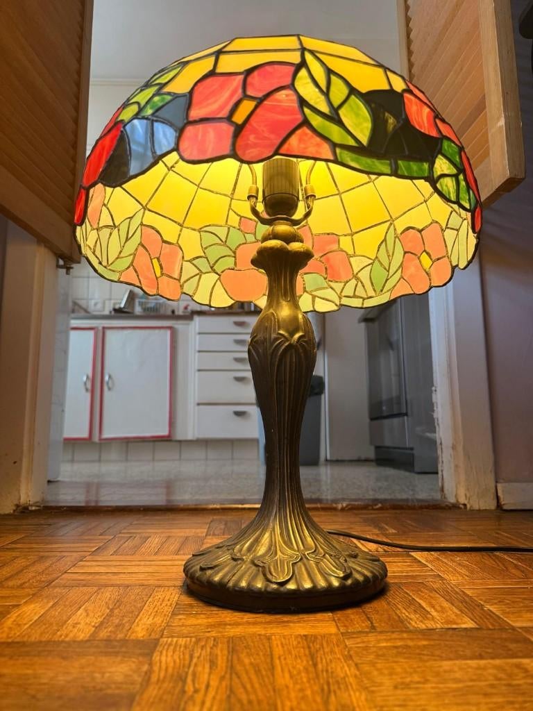 Lampe style Tiffany, Antiquités & Art, Antiquités | Éclairage, Enlèvement
