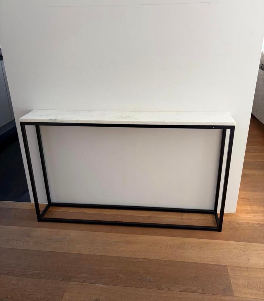 Hall tafeltje, Huis en Inrichting, Ophalen, Zo goed als nieuw