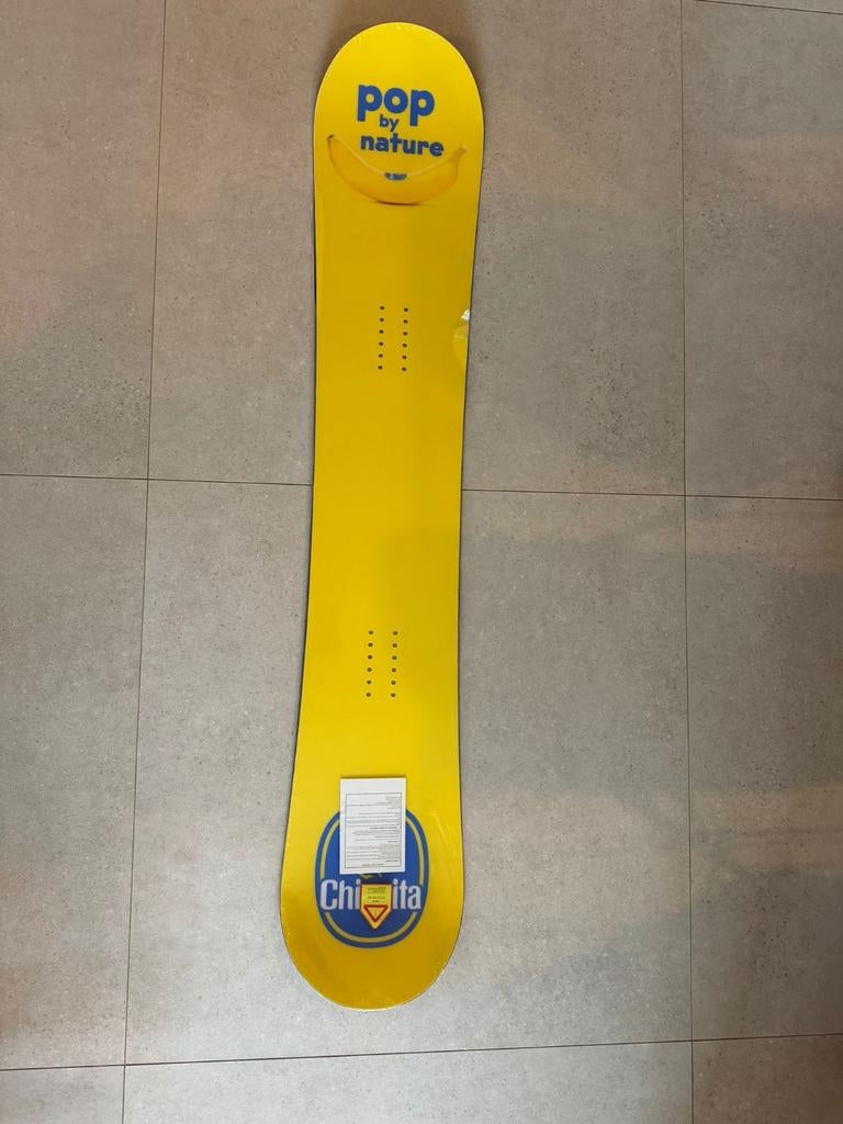 Snowboard Chiquita (Nieuw), Enlèvement
