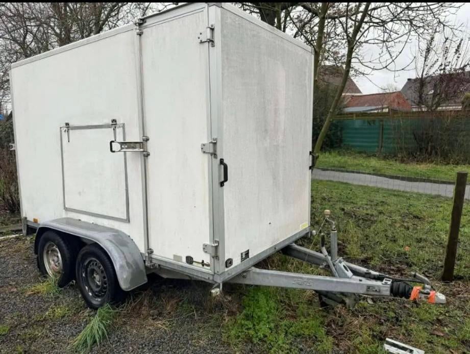 Diesel Aggregaat 36 kVA  Geluidsarm in Tandemasser Aanhanger, Auto diversen, Aanhangers en Bagagewagens, Ophalen, Zo goed als nieuw