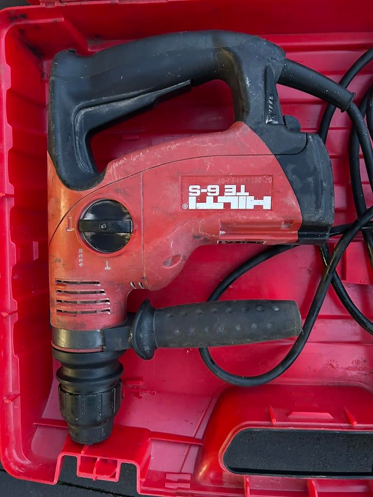 Hilti TE 6-s   SDS-plus klopboormachine met koffer, Bricolage & Construction, Outillage | Foreuses, 600 watts ou plus, Enlèvement