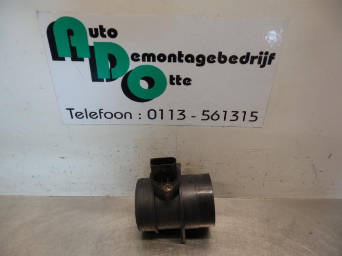 Luchtmassameter van een Volkswagen Passat (Passat 96-), Gebruikt, -, Volkswagen, -