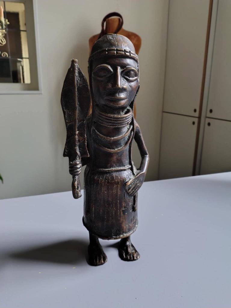 Bronzen beeld uit Nigeria, authentiek, Ophalen of Verzenden