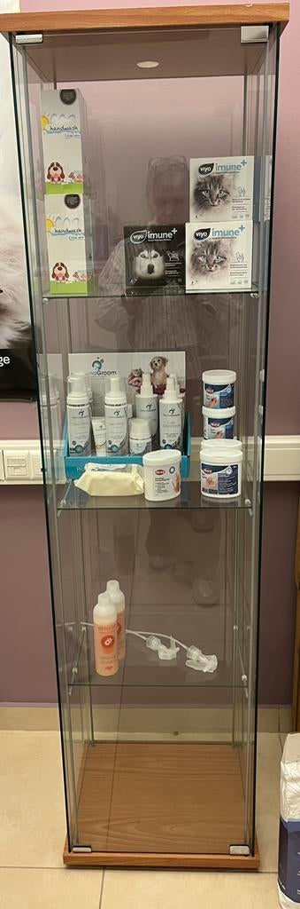 Vitrinekast, Ophalen, Gebruikt