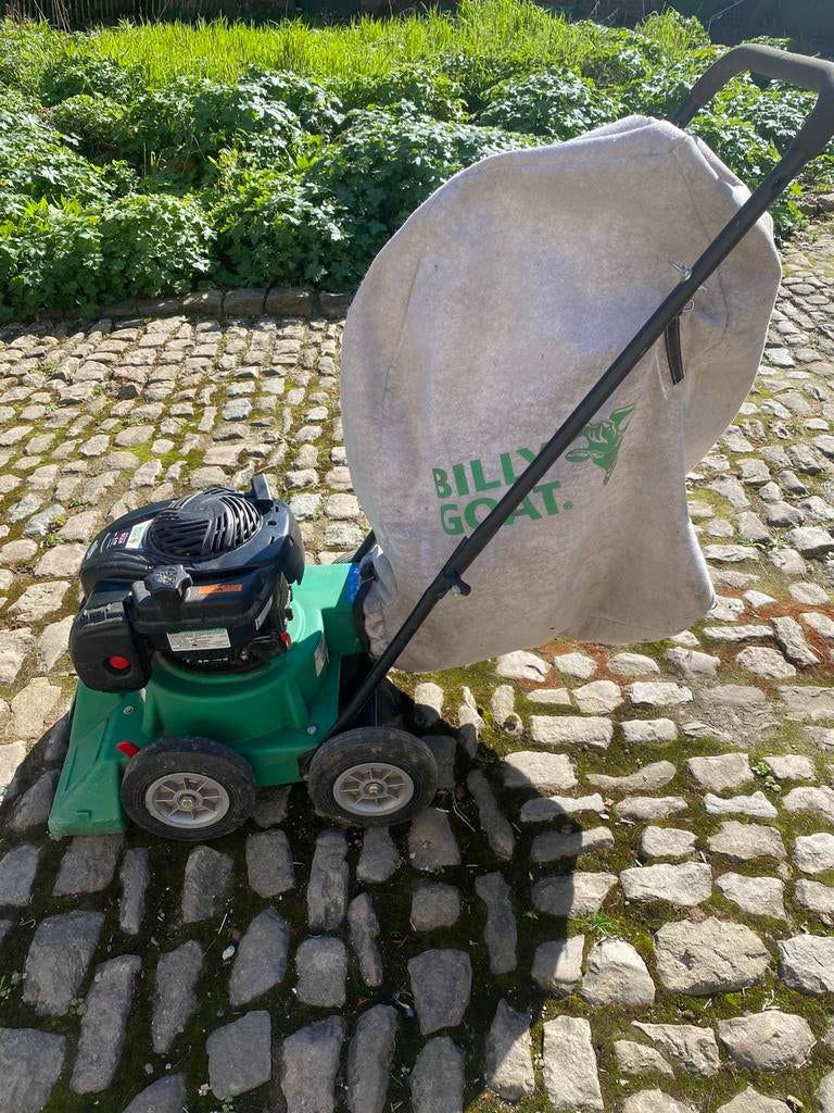Aspirateur à feuilles Billy Goat LB352 2 temps, Jardin & Terrasse, Enlèvement, Comme neuf