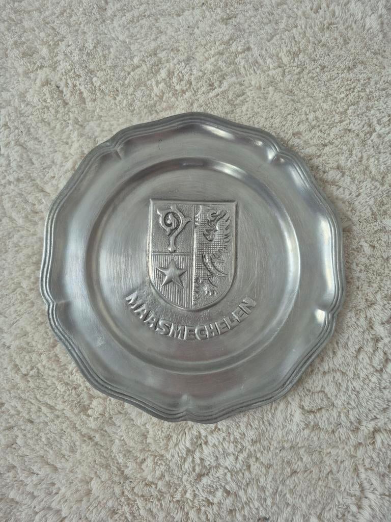 Prachtig tinnen decoratiebord met het officiële wapenschild, Ophalen