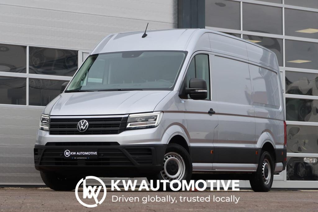 Volkswagen Crafter 35 2.0 TDI L3H3 AUT/ LED/ CAMERA/ ACC/ MA, Auto's, Stof, Gebruikt, 4 cilinders, Volkswagen
