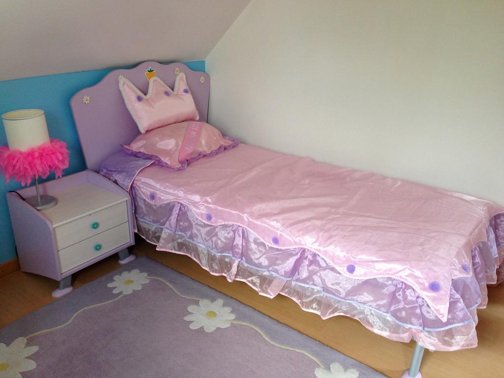 Chambre enfant pour fille, Enlèvement, Comme neuf