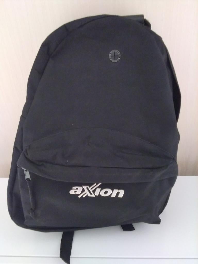 ZWARTE AXION RUGTAS, Ophalen