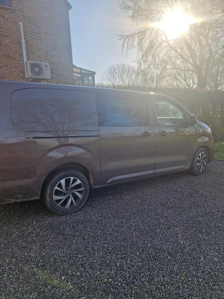 Camionet 6 zits te koop, Bruin, Leder en Stof, Diesel, Particulier