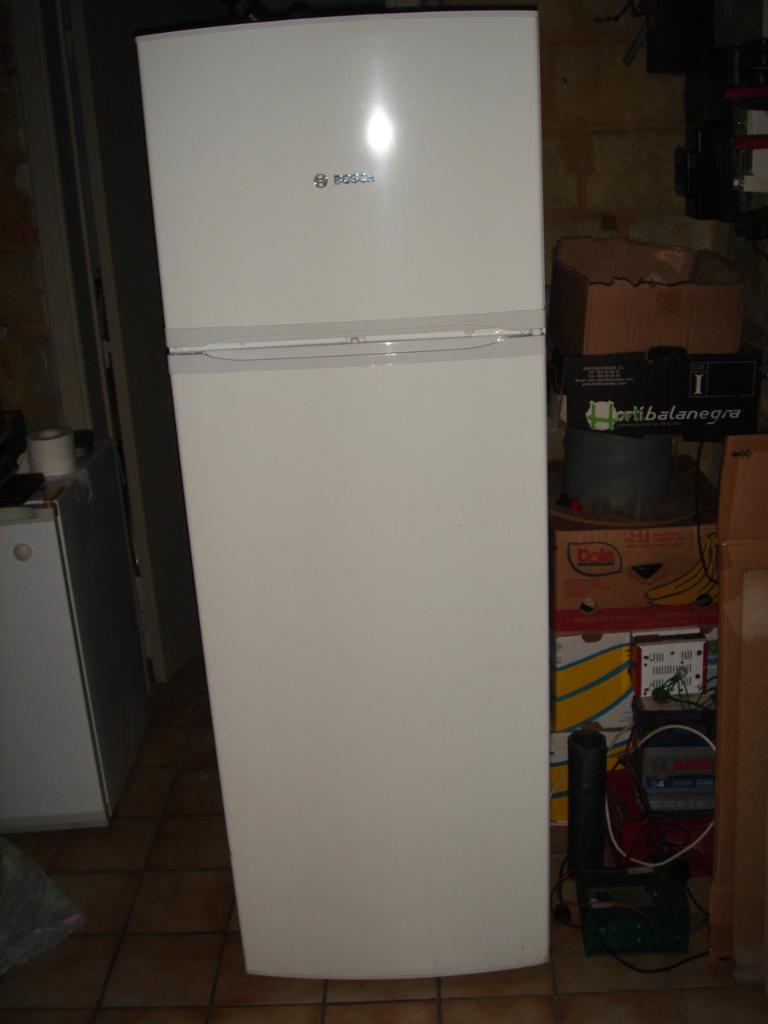 FRIGO-CONGÉLATEUR BOSCH EXCELLENT ÉTAT, 160 cm ou plus, Enlèvement, Utilisé, 60 cm ou plus
