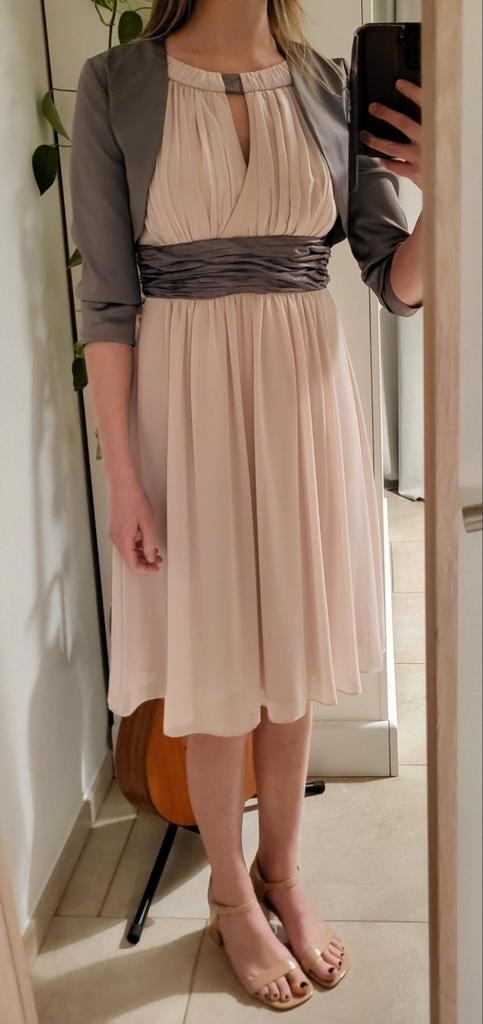 Jurk + bolero zacht roze met grijs 36, Kleding | Dames, Ophalen, Maat 36 (S), Grijs