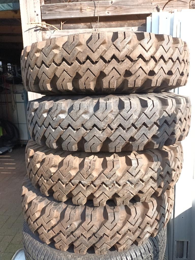 4x4 banden suzuki lj80, Auto-onderdelen, Ophalen, Gebruikt, 15 inch, Overige