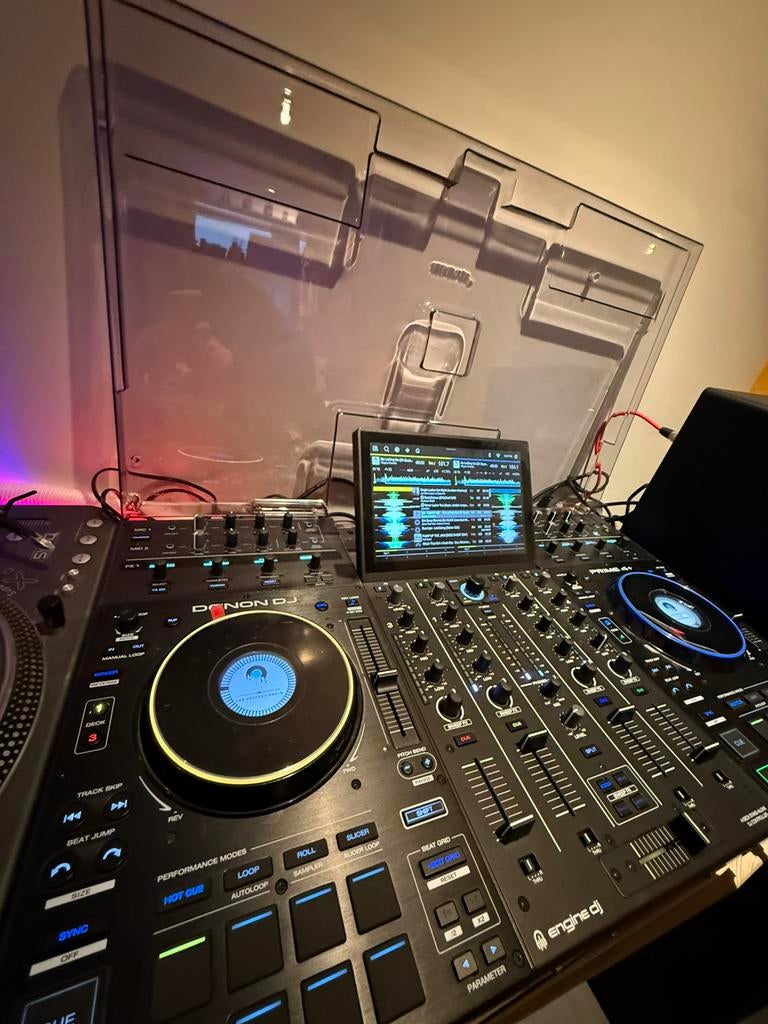 Denon Prime 4+ - inclusief decksaver, Ophalen, Zo goed als nieuw, Denon