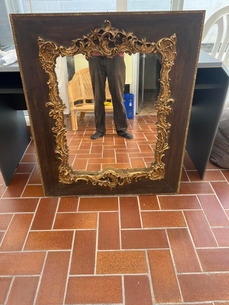 Spiegel in barok stijl., Ophalen