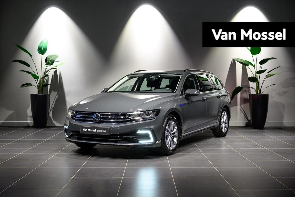 Volkswagen Passat Variant 1.4 GTE 218pk PHEV NAVI | LED | Ap, Auto's, Volkswagen, Stof, Gebruikt, Plug-in hybride, Bedrijf