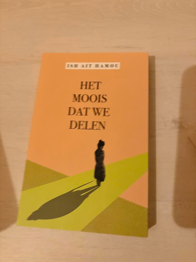 Het moois dat we delen, Ophalen, Zo goed als nieuw