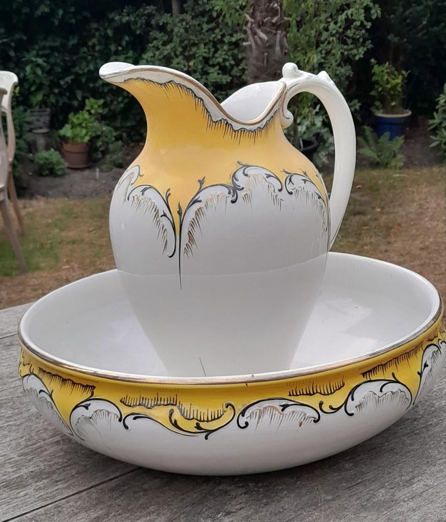 Prachtig porseleinen lampetstel St Ghislain Belgium, Antiek en Kunst, Ophalen