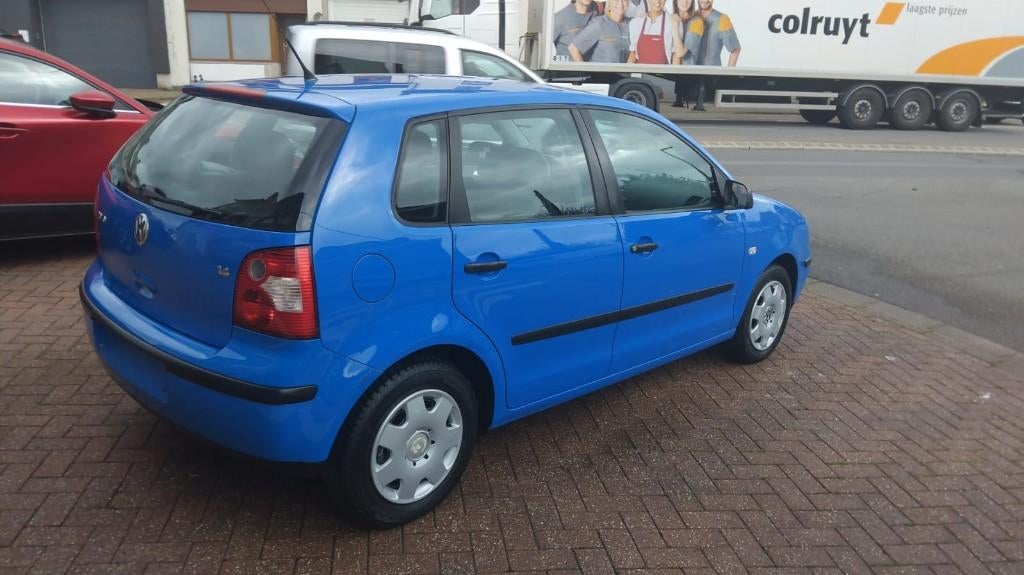 Polo VW automatische transmissie 1.4 benzine 85000km, Auto's, Automaat, Stof, Blauw, Airbags
