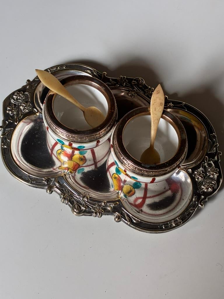 Kleine limoges potjes op schaaltje, Ophalen