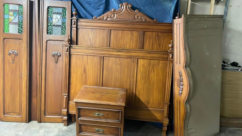 Slaapkamer mooi bed kast met brandglas, Ophalen