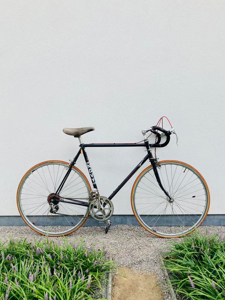Zwarte vintage Novy koersfiets, Fietsen en Brommers, Ophalen