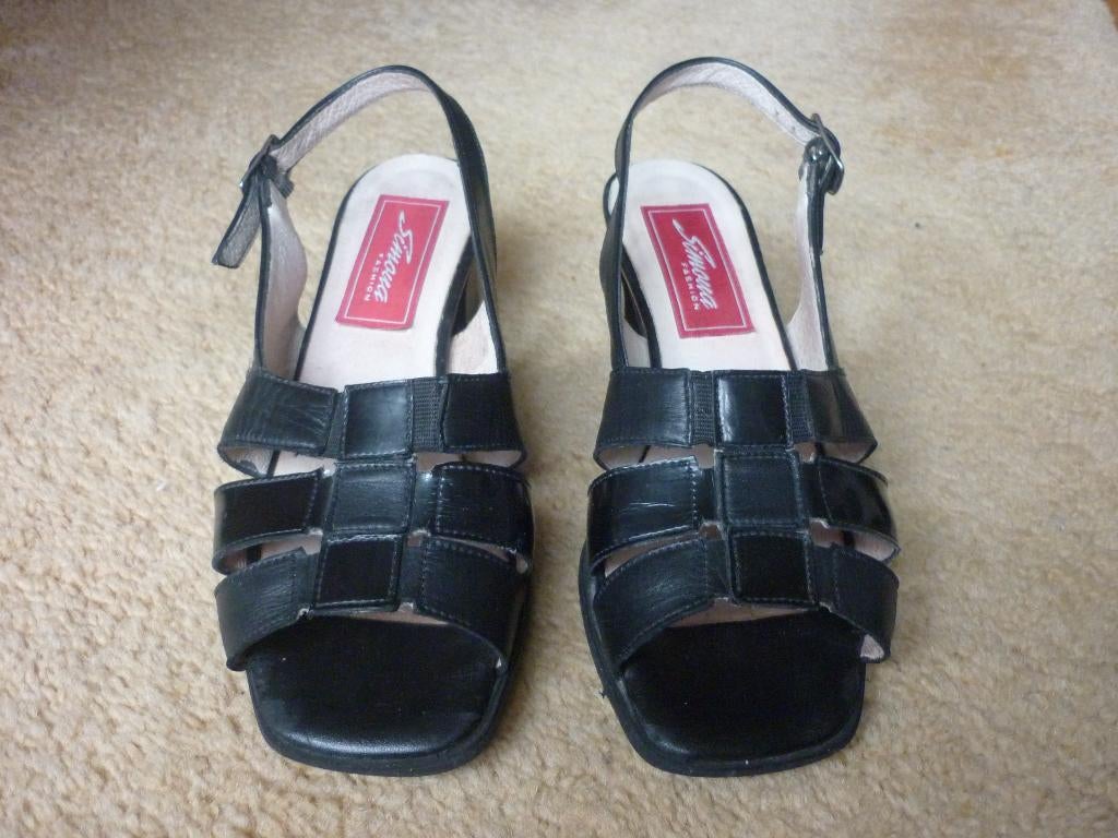 Lederen Sandalen Simona Fashion, Zwart, Simona Fashion, Zo goed als nieuw, Sandalen of Muiltjes