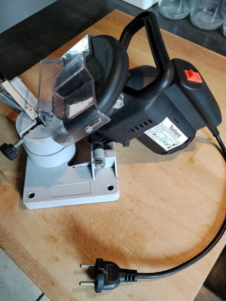 Affûteuse électrique pour chaîne de tronçonneuse Toolland, Jardin & Terrasse, Outils à main, Enlèvement, Utilisé