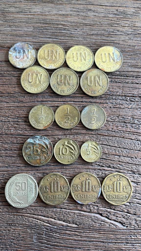 Peru munten lot – Sol de Oro + centavos en céntimos, Postzegels en Munten, Ophalen of Verzenden, Munten