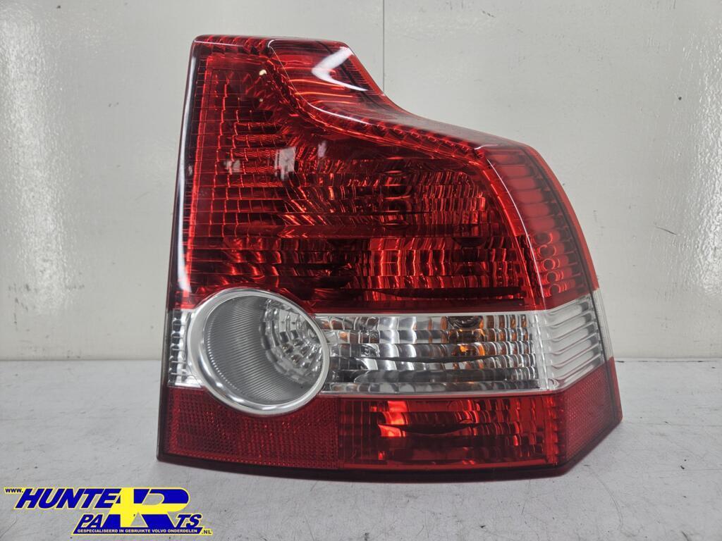 Achterlicht rechts Volvo S40 II ('04-'07) 30678740, Gebruikt, Ophalen of Verzenden, Volvo, Volvo