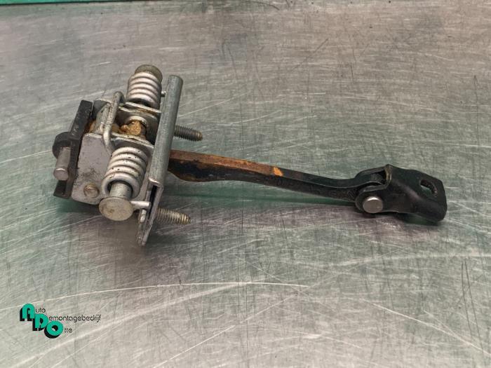 Butée 4portes arrière droite d'un Citroen C4 (C4 10-), -, 3 mois de garantie, Utilisé, -