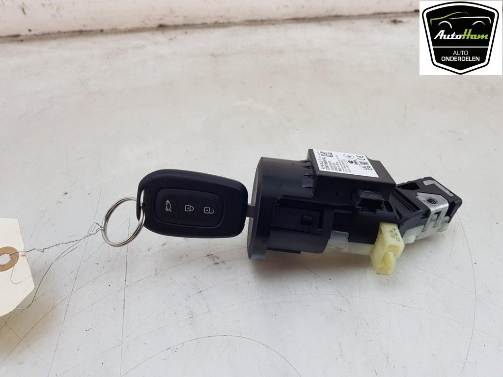 NEIMAN / COMMUTATEUR D ALLUMAGE + CLEF Dacia Sandero III, Utilisé, Dacia