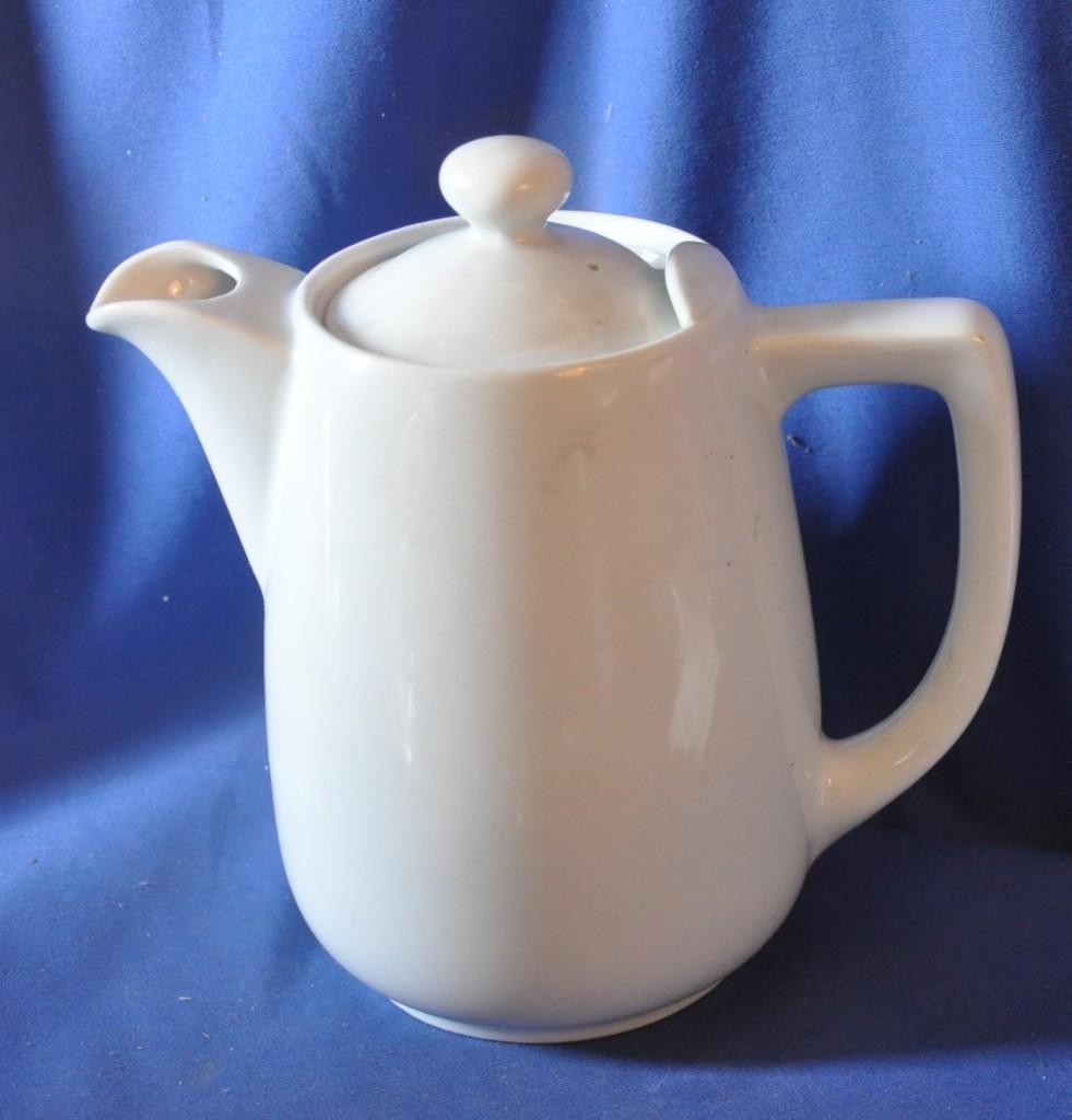 cafetière en faïence blanche mosa Maastricht, Antiquités & Art, Enlèvement ou Envoi