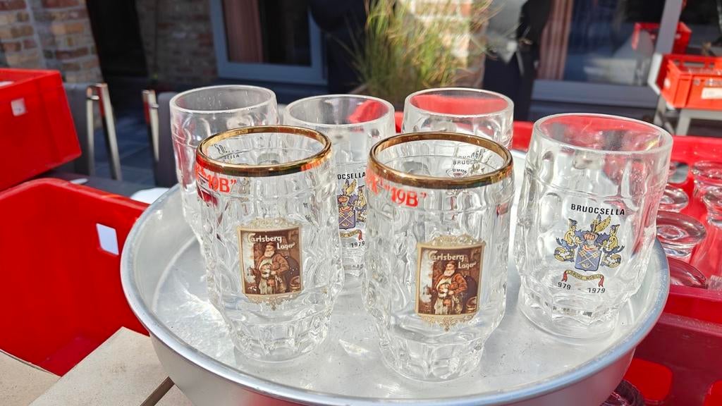 verres à bière avec oreille, Enlèvement