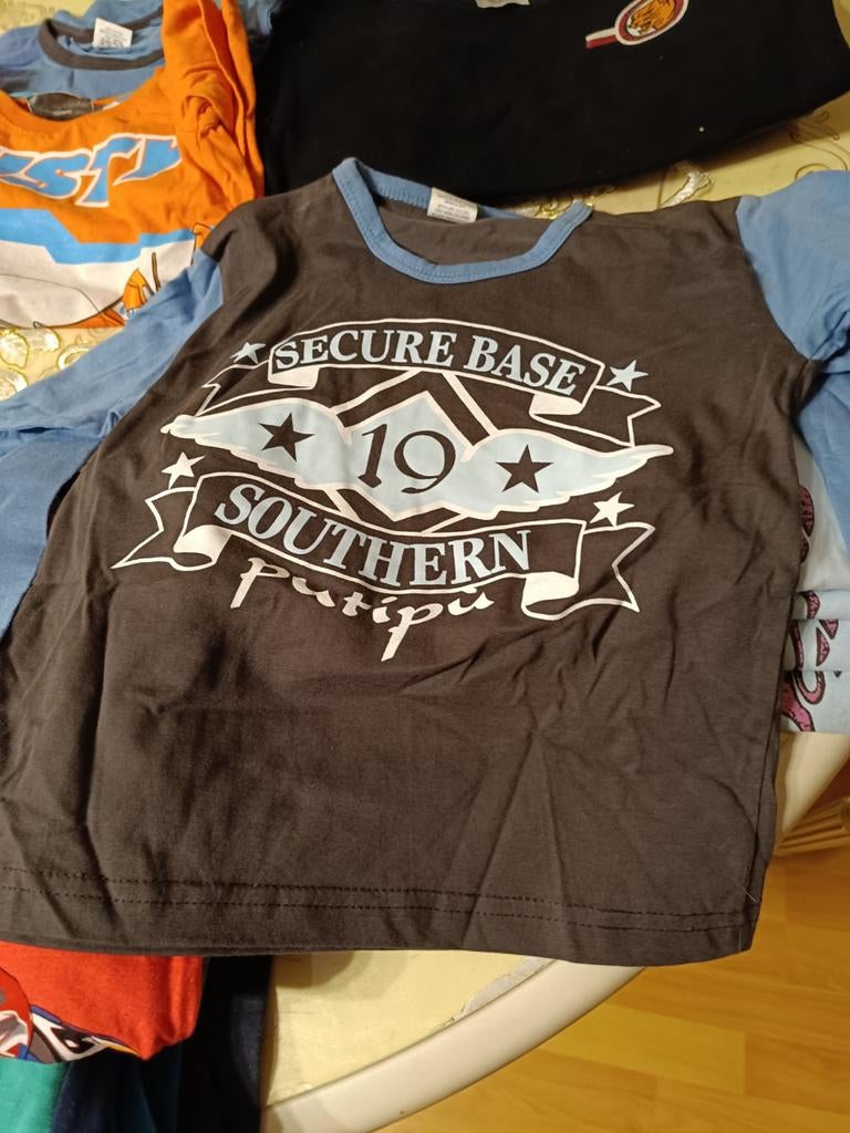 Een mooi Lot nieuwe kinderkledij, Kinderen en Baby's, Kinderkleding | Kinder-kledingpakketten, Ophalen