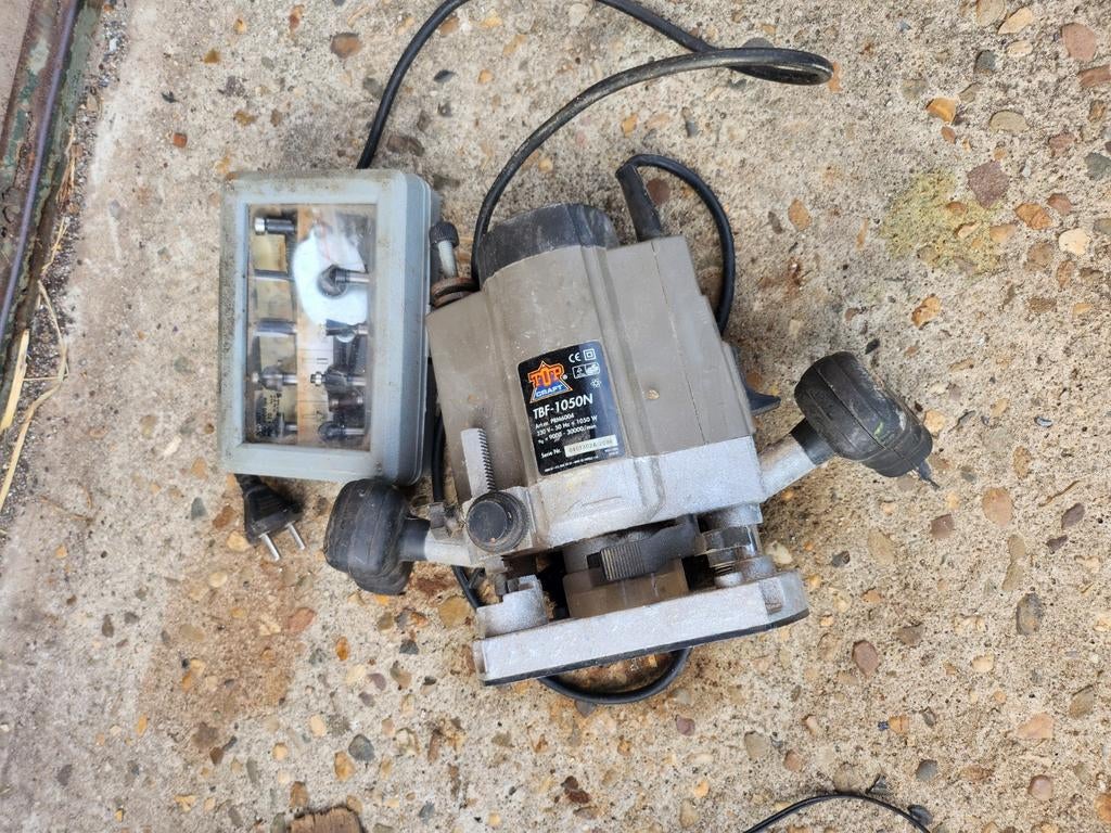 Frees machine, Ophalen