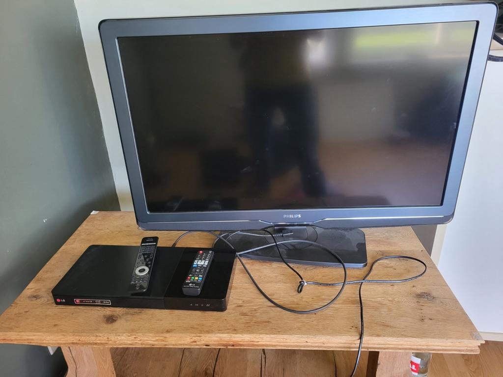 Philips TV + LG dvd speler, Audio, Tv en Foto, Televisies, Ophalen, LG
