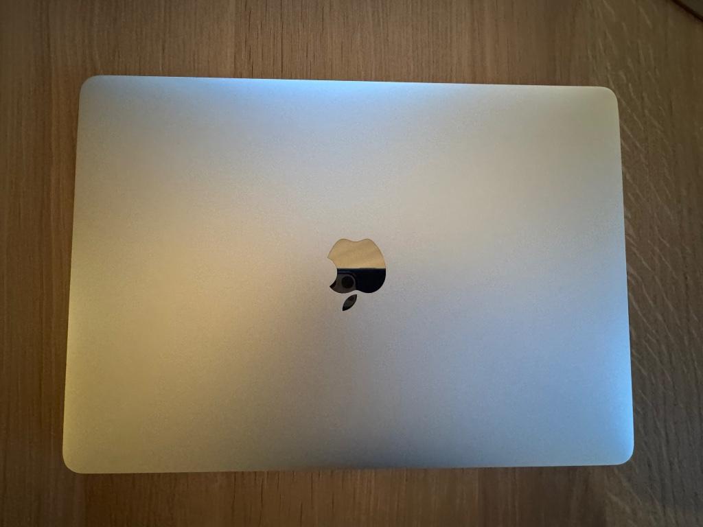 MacBook Pro, 13 pouces, Utilisé, 1 TB ou plus, Azerty