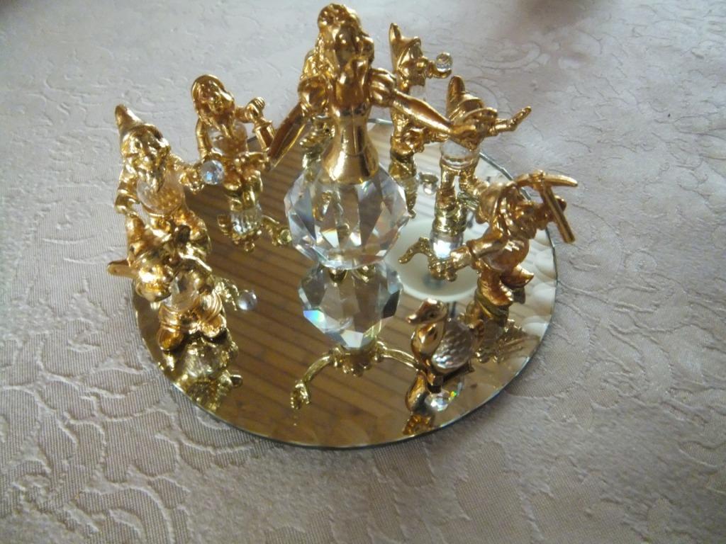 Kristallen Verguld Beeldjes ,zeldzaam, Verzamelen, Ophalen of Verzenden, Sneeuwwitje of Doornroosje, Gebruikt, Beeldje of Figuurtje
