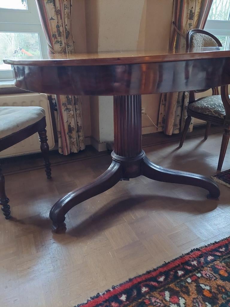 Table ronde Acajou, Antiquités & Art, Enlèvement