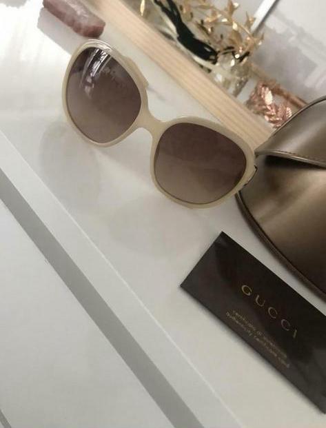 Gucci lunettes de soleil sunglasses neuves new, Bijoux, Sacs & Beauté, Lunettes de Soleil & Lunettes | Femmes, Enlèvement ou Envoi